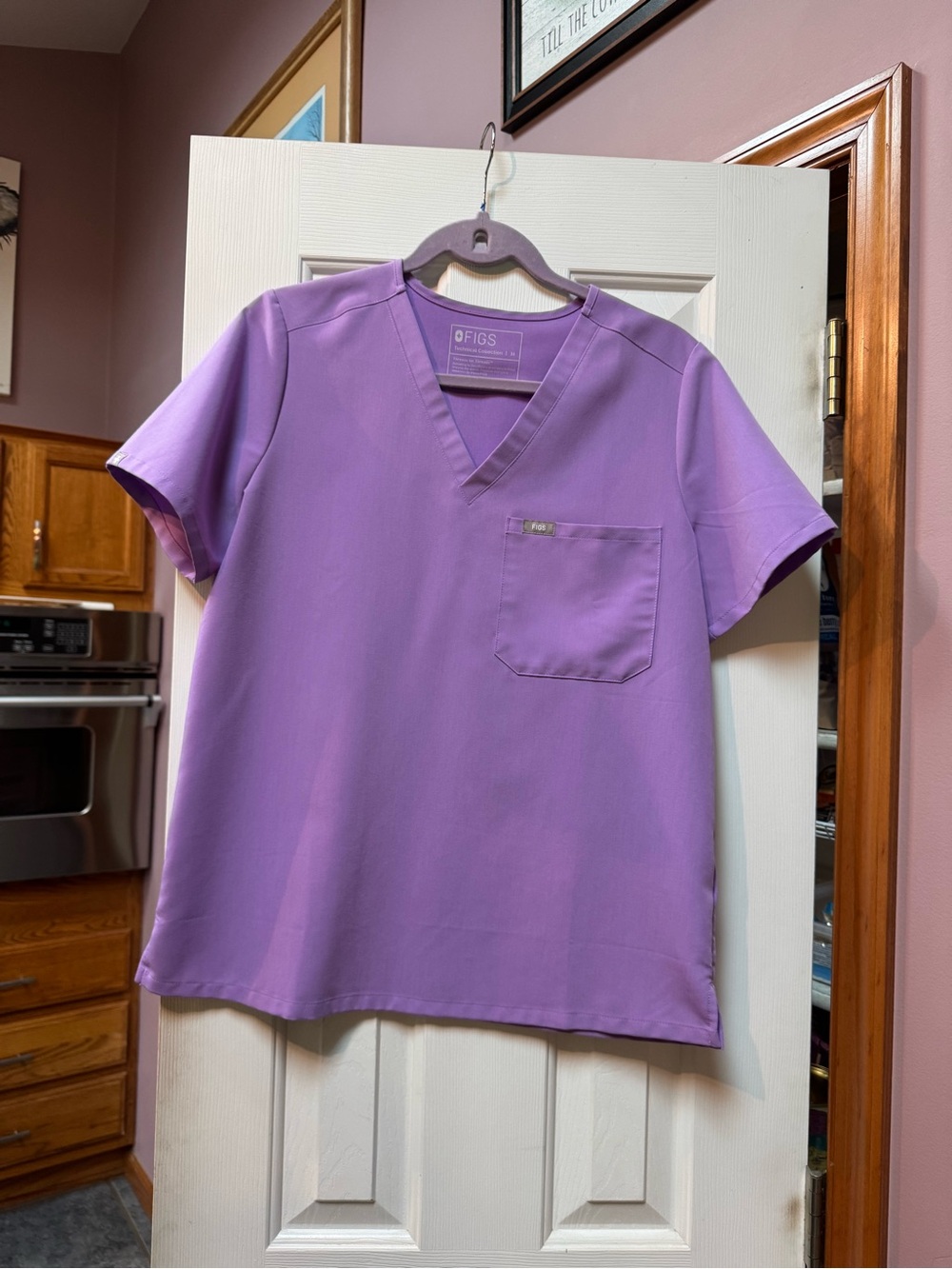 FIGS Women’s Lilac Scrub Set